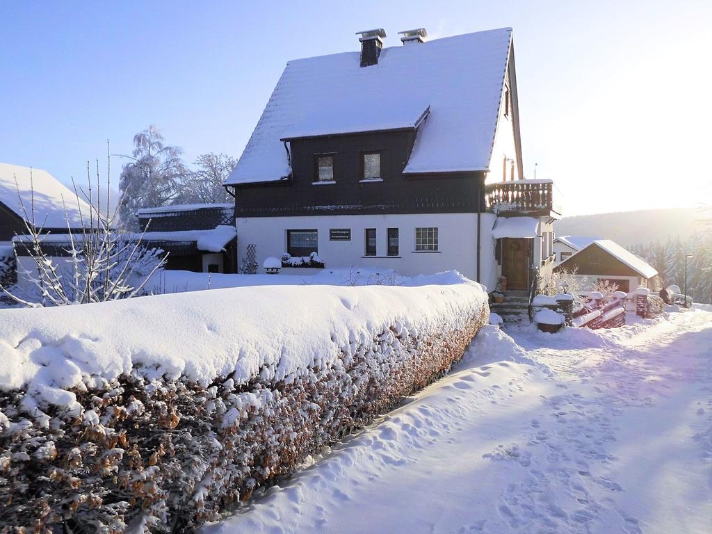 Apartment In Langewiese Sauerland With Garden Вінтерберг Екстер'єр фото